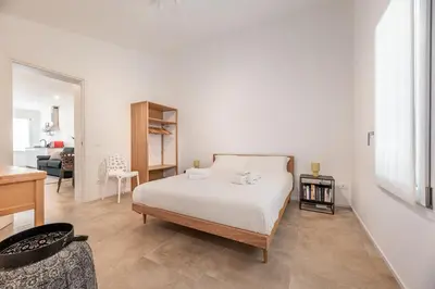 Letto o letti in una camera di Modern Apartment in Villa with Garden - Easy Parking