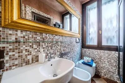 Bagno di Campiello Tron