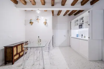 Cucina o angolo cottura di Dimora Canal Fenice