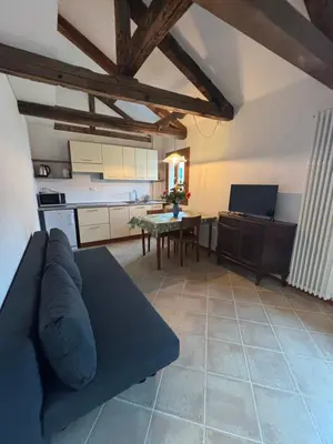 Cucina o angolo cottura di Il giardino di Anna- appartamenti con giardino privato