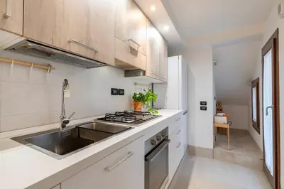 Cucina o angolo cottura di At the Venice Casino with Comfort
