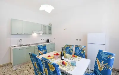 Cucina o angolo cottura di Lovely Apartment In Chioggia With Wifi