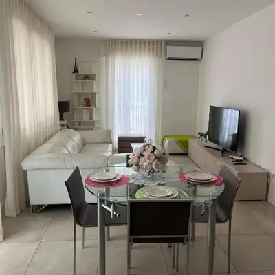Ilary Home