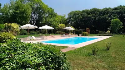Piscina di Villa Zane o nelle vicinanze