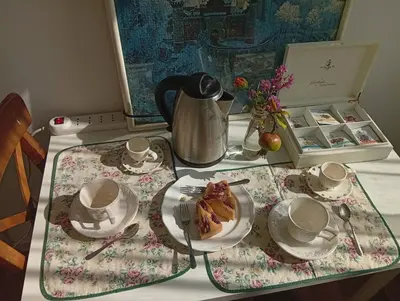 Set per la preparazione di tè e caffè presso La Casa di Cristina