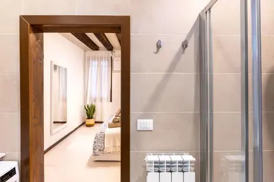Bagno di 8 minuti a piedi da Piazza San Marco, centralissimo