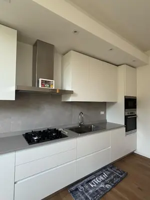 Cucina o angolo cottura di Oksy House Free Parking and Tram to Venice at 1 minute