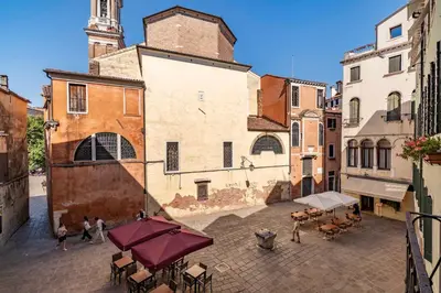 Edificio in cui si trova l'appartamento