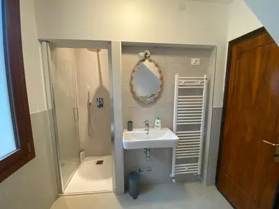 Bagno di Taylors apartment