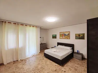Letto o letti in una camera di Tarak palace Inn