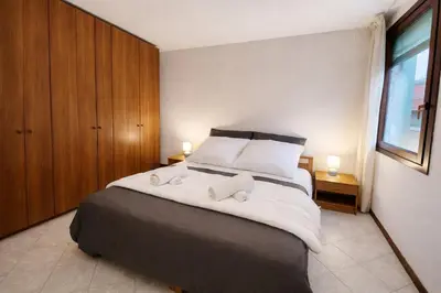 Letto o letti in una camera di Zen Accommodations , Canal view