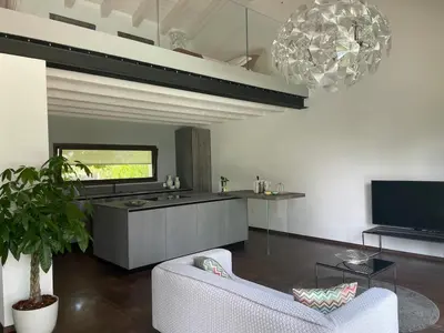 TV o dispositivi per l'intrattenimento presso Luxury Loft Ai 2 lecci Relaxing oasis with pool