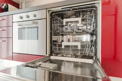 Cucina o angolo cottura di Trilocale riammodernato vicino a Venezia & Riviera