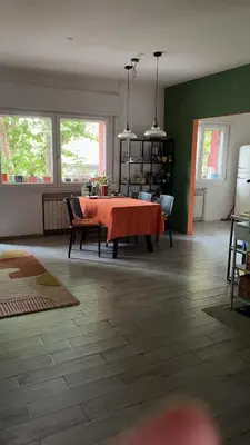 Area soggiorno di 威尼斯民宿Venezia Stay 东北阿姨的小屋