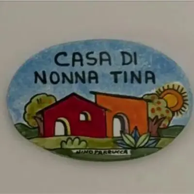 Welc-ōM La casa di nonna Tina