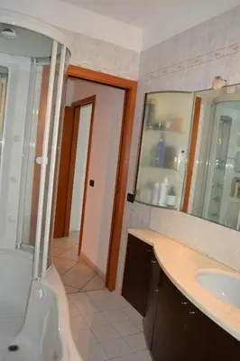 Bagno di Appartamento ai Noci