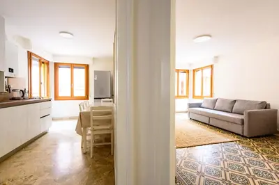 Area soggiorno di Palazzina Pistor 1st Floor by Sarlux