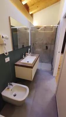 Bagno di Agrialloggio Verde Fiore