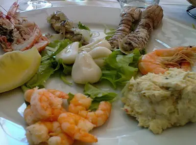 Cibo presso l'appartamento o nelle vicinanze
