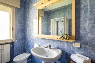 Bagno di GuestHost - Central apartment near Padua Cathedral