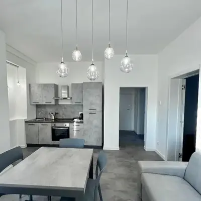 De Mio's Apartment
