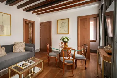 Area soggiorno di Gabrielli Luxury Apartments Venezia - Starhotels Collezione