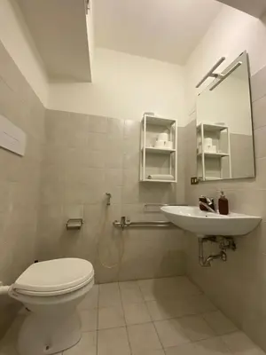 Bagno di At the column square