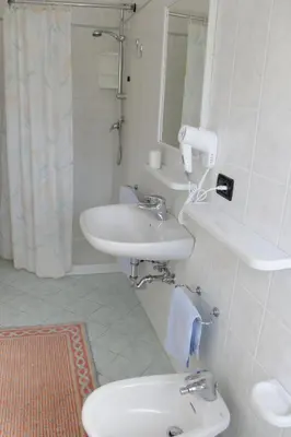 Bagno di Giardino al Mare