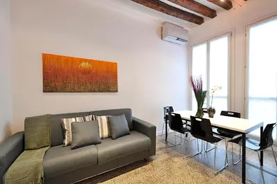 Planimetria di San Polo Apartment with Balcony