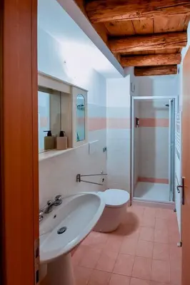 Bagno di Jungle Veranda Colli Berici, con Ristorante