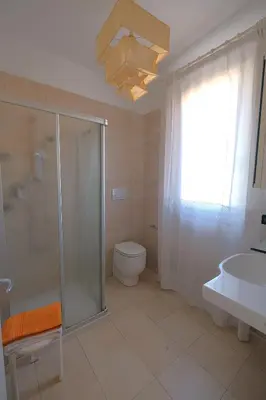 Bagno di Duplex con doppi servizi Piazza Aurora
