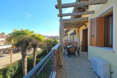 Balcone o terrazza di Duplex con doppi servizi Piazza Aurora
