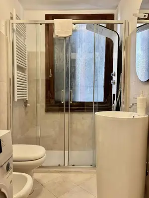 Bagno di Top Location San Mark Suite