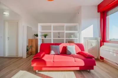 Area soggiorno di Cervino's Home - 20 min from Venice & Parking