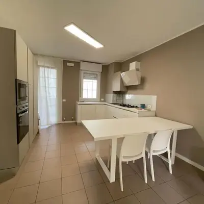 Spacious apartment near the beach