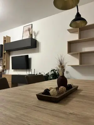 TV o dispositivi per l'intrattenimento presso Modern apartment, terrace, AC and WiFi