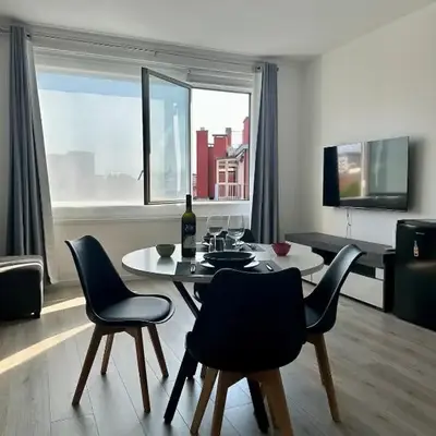 Hidden Style Urban Loft Near Venice