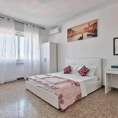 Venice Mahdi Train station Appartement