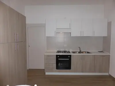 Cucina o angolo cottura di VILLA MARINA 3 CAMERE 2 BAGNI solo per famiglie PIAZZA NEMBER