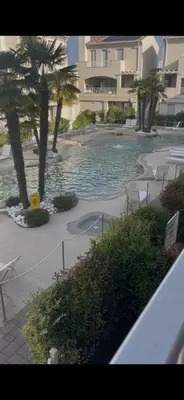 Piscina di Le village Tropezien o nelle vicinanze