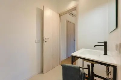 Planimetria di Camera 7 per gruppi e viaggiatori - Stazione