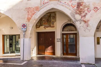 Facciata o entrata di Dero' Home