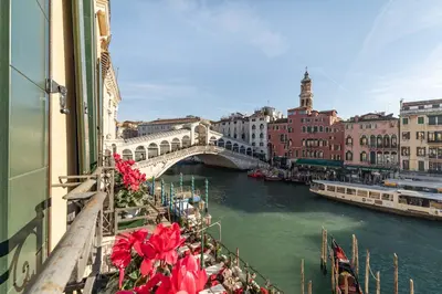 Vista sul fiume nelle vicinanze dell'appartamento