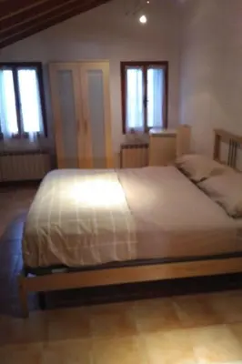 Letto o letti in una camera di Apartment Zweijährige Terrassenwohnung by Interhome