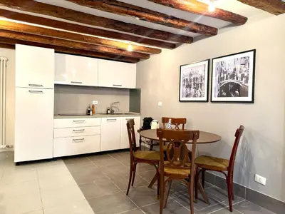 Cucina o angolo cottura di Ruhiges Apartment mit privatem Eingang