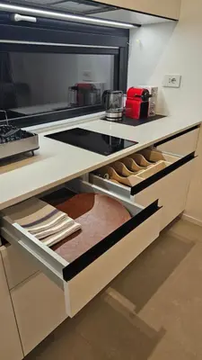 Cucina o angolo cottura di Interno 8