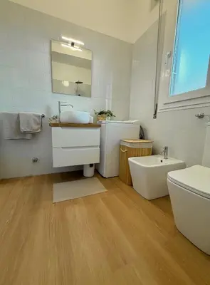 Bagno di Dimora Maria Elegant New Apartment with Free Parking