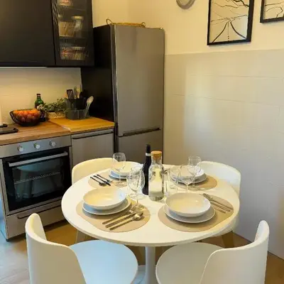 Dimora Maria Elegant New Apartment with Free Parking