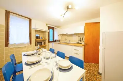 Cucina o angolo cottura di DolceVita Apartments N 530 San Marco