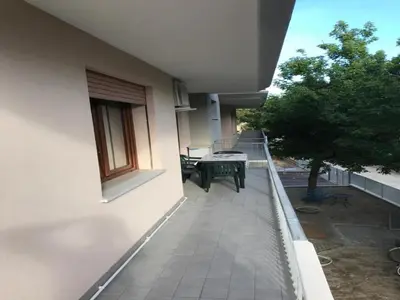 Balcone o terrazza di Renovated flat near the main avenue